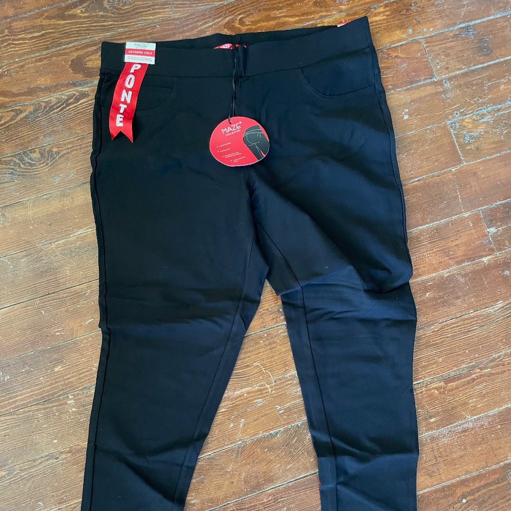 Stretchy Dress Pant Legging